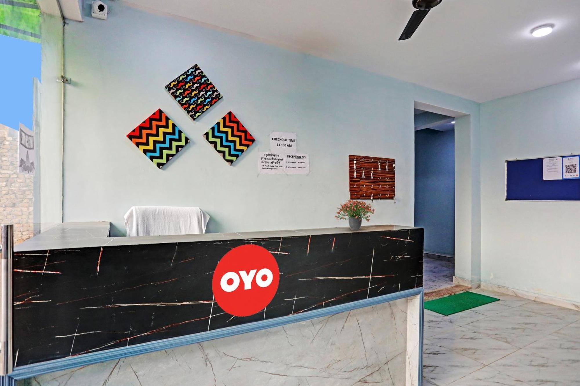 Hotel O Surya Gold Guest House Najafgarh Exterior photo